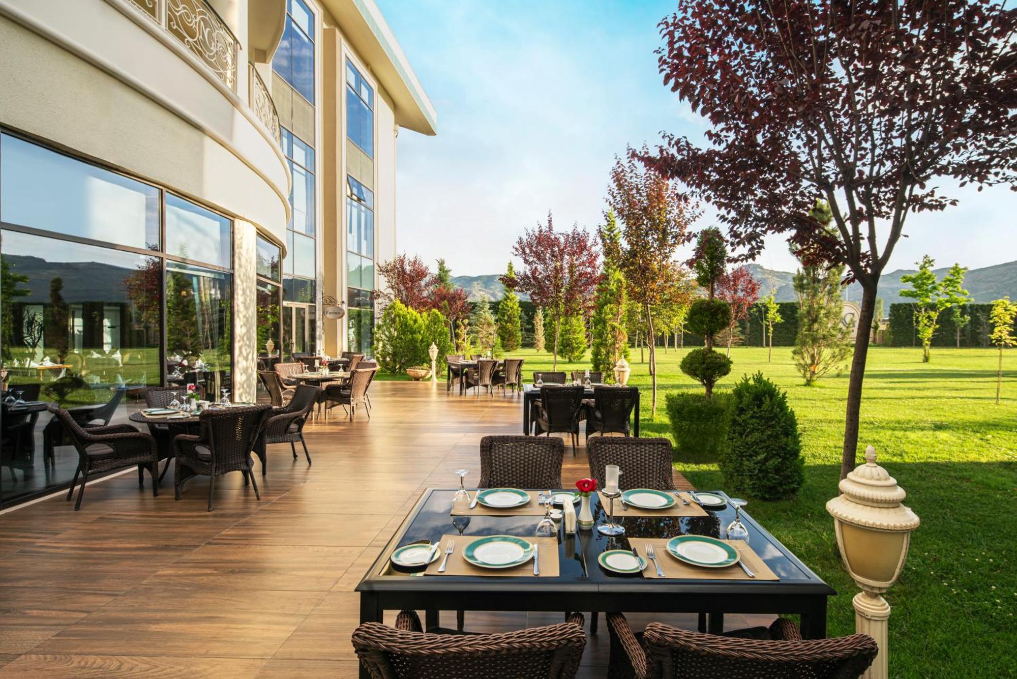 Ng Afyon Wellness & Convention Hotel Afyonkarahisar Ngoại thất bức ảnh