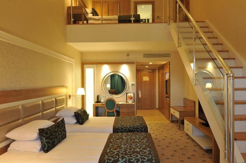 Ng Afyon Wellness & Convention Hotel Afyonkarahisar Ngoại thất bức ảnh