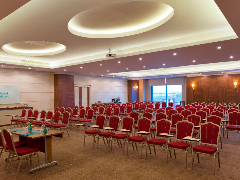 Ng Afyon Wellness & Convention Hotel Afyonkarahisar Ngoại thất bức ảnh