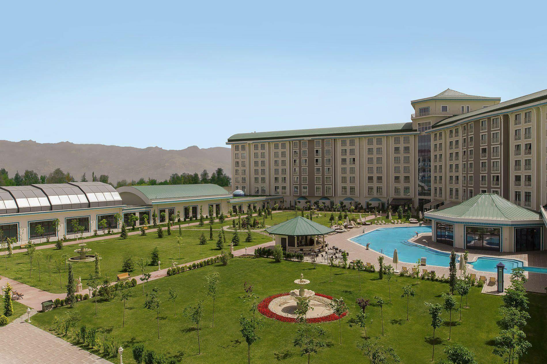 Ng Afyon Wellness & Convention Hotel Afyonkarahisar Ngoại thất bức ảnh