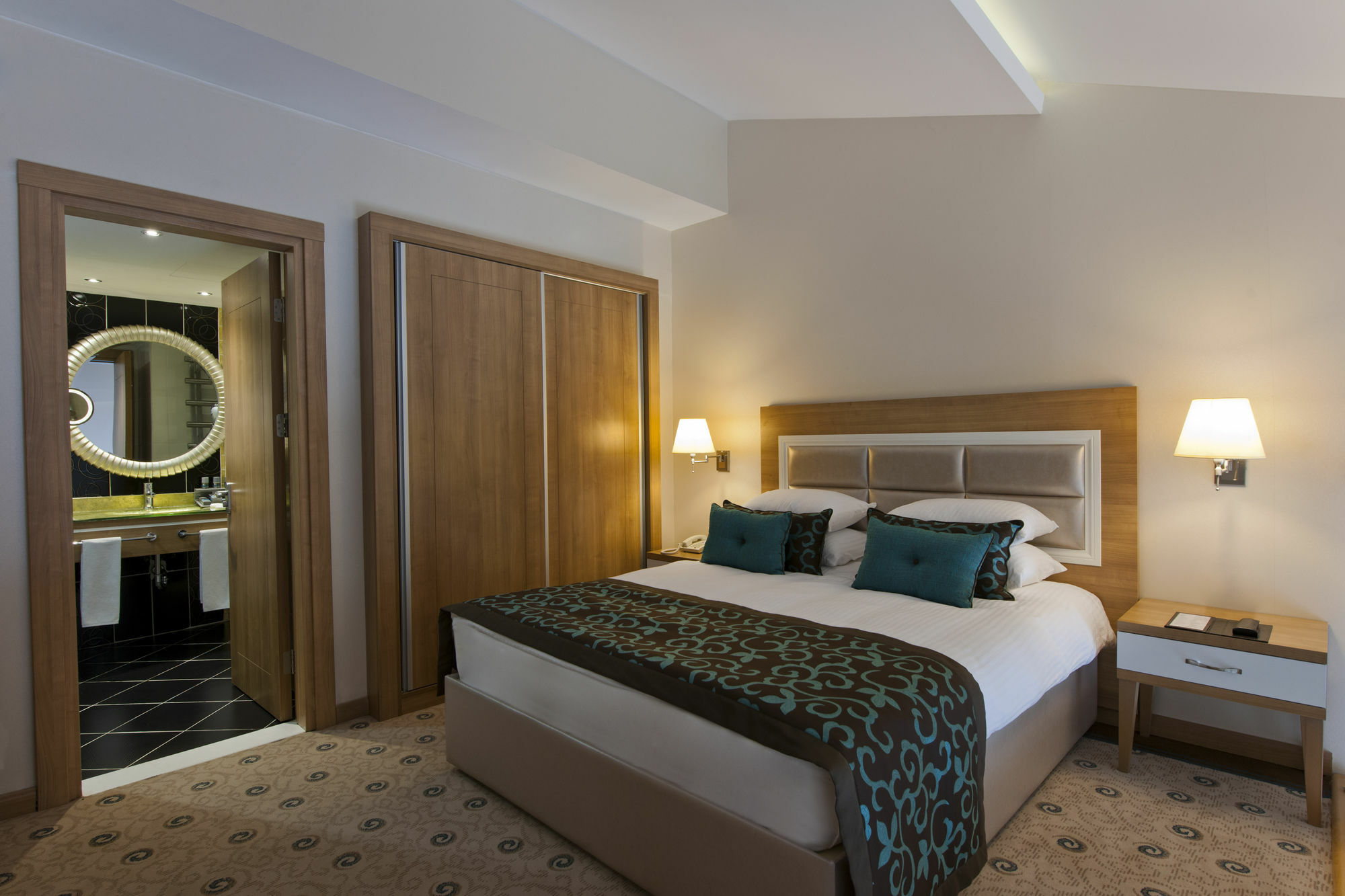 Ng Afyon Wellness & Convention Hotel Afyonkarahisar Ngoại thất bức ảnh