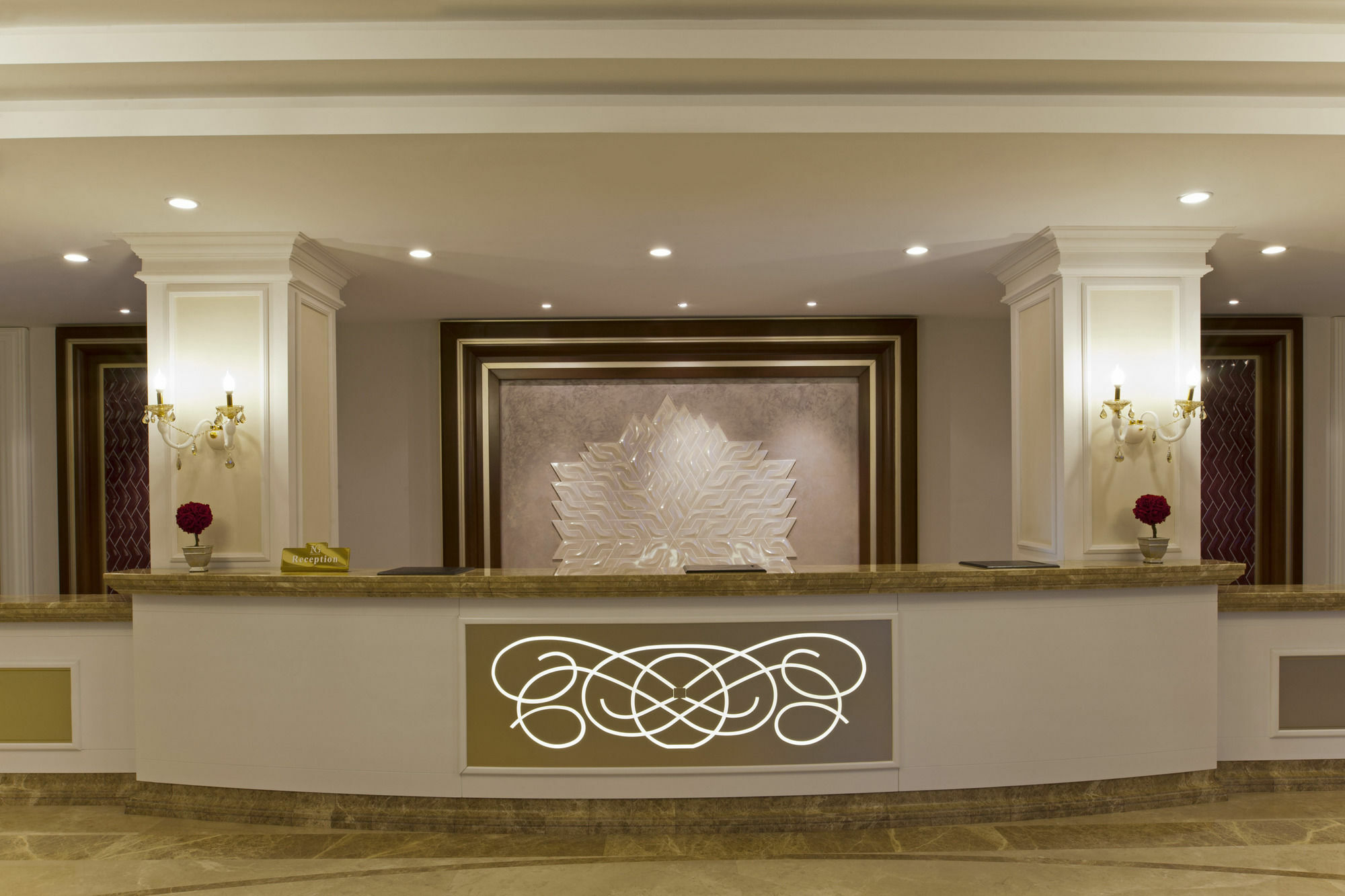 Ng Afyon Wellness & Convention Hotel Afyonkarahisar Ngoại thất bức ảnh