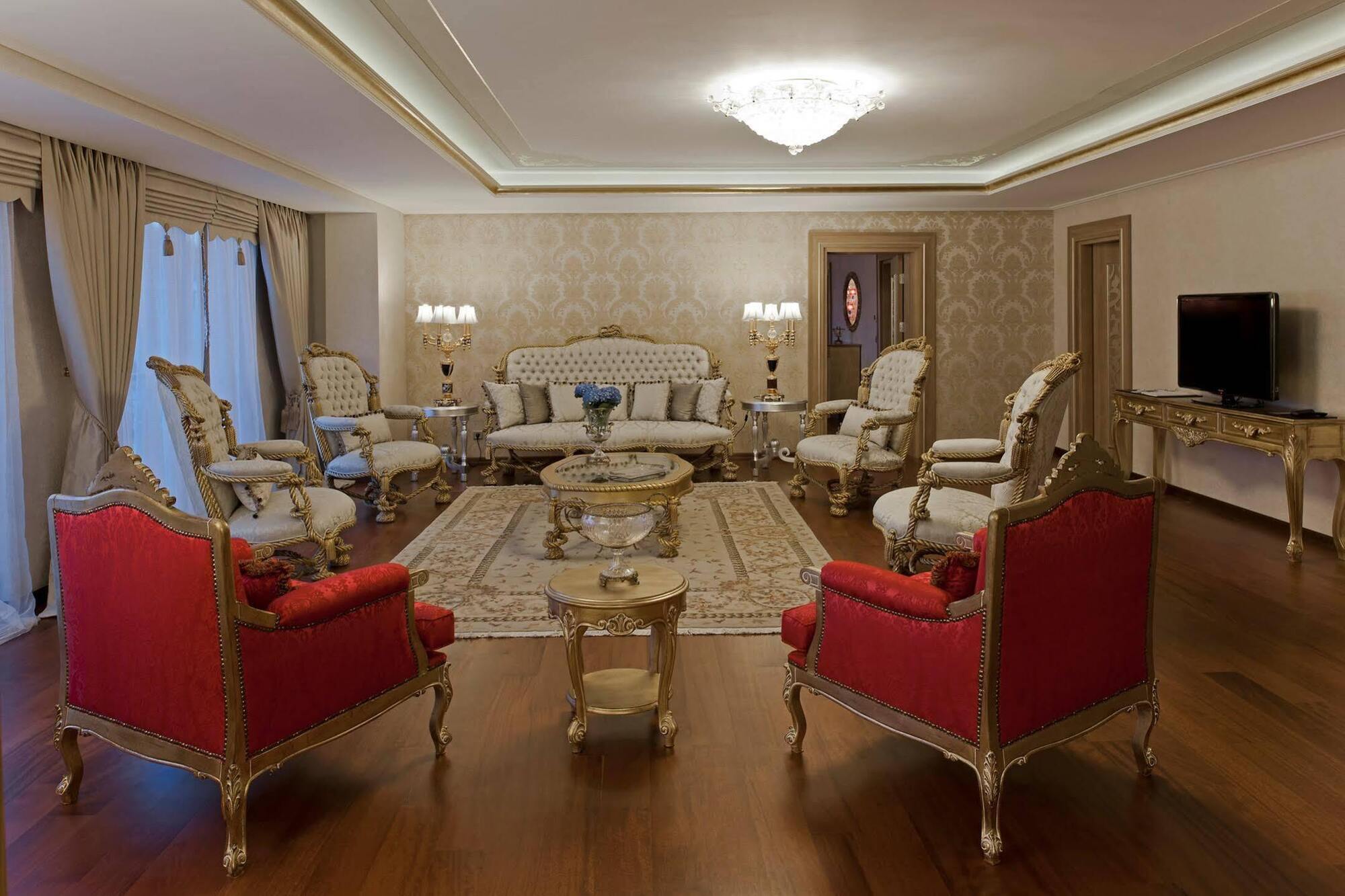 Ng Afyon Wellness & Convention Hotel Afyonkarahisar Ngoại thất bức ảnh